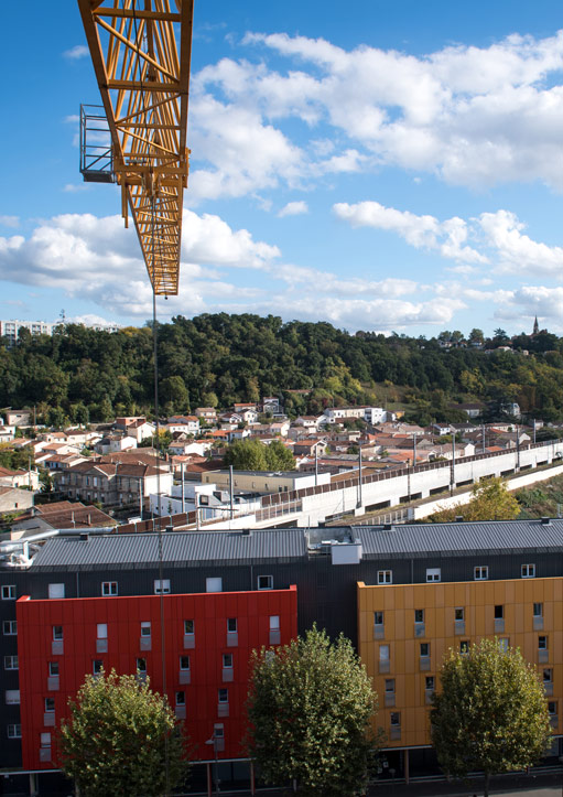 Deambulation-Urbaine-homme-dans-la-ville-Vue_grue_03-2018-(c)-C_Goussard_web